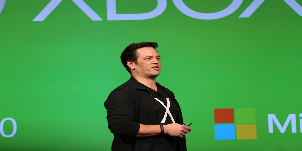 Phil Spencer, da Xbox, discute a possibilidade de lançamentos de Starfield e Indiana Jones e o Grande Círculo no PS5, após a confirmação de que quatro jogos Xbox estarão disponíveis na plataforma.