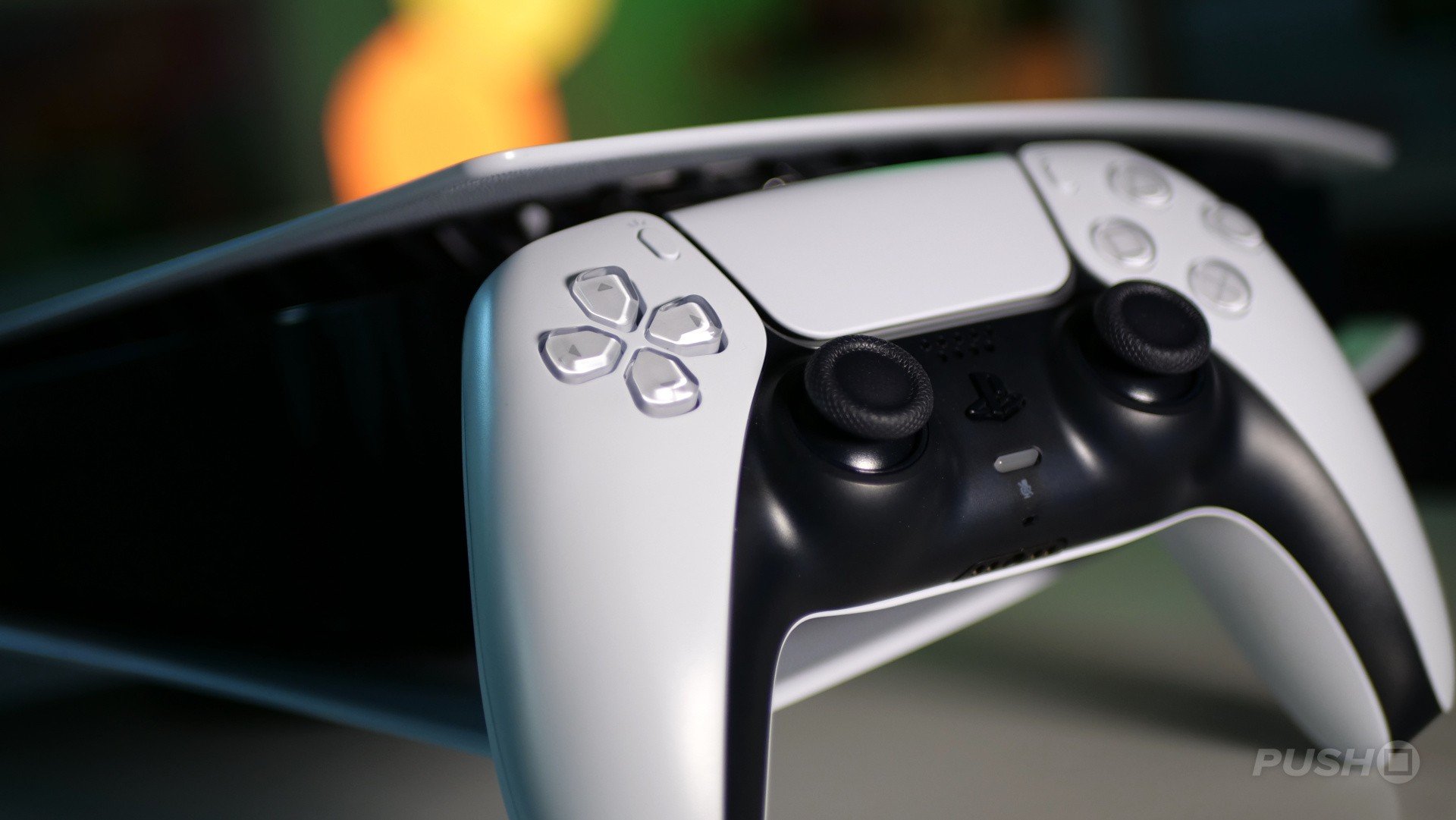 Rumor: novo controle DualSense do PS5 terá bateria removível