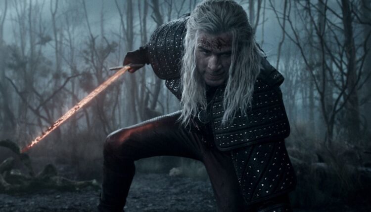 The Witcher: Veja o primeiro vídeo de Liam Hemsworth como Geralt na 4ª temporada