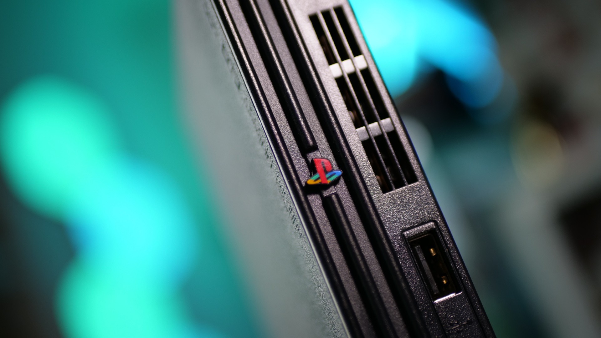 Emulador de PS2 de código aberto agora roda quase todos os jogos