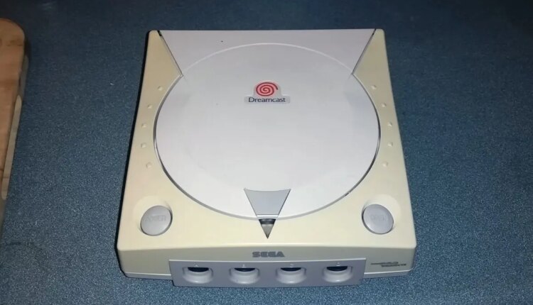 Tratamentos para tirar amarelado de consoles pioram a situação a longo prazo